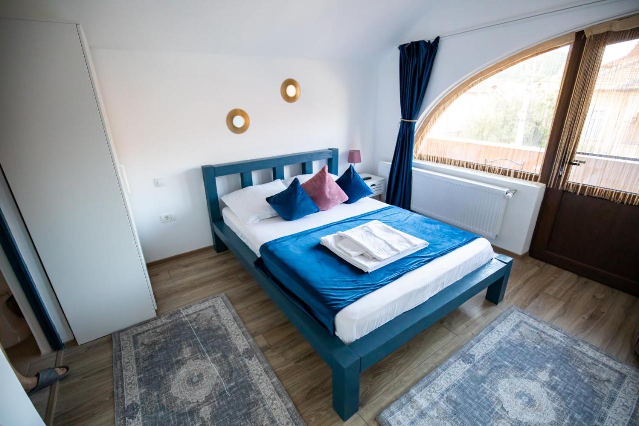 Dania&Petru Residence Tîrgu Ocna 외부 사진